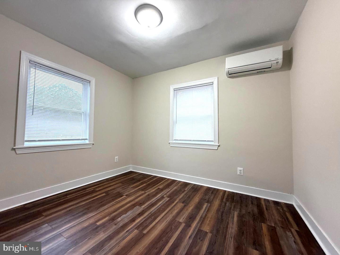 MDCH2059620 Property Photo 6