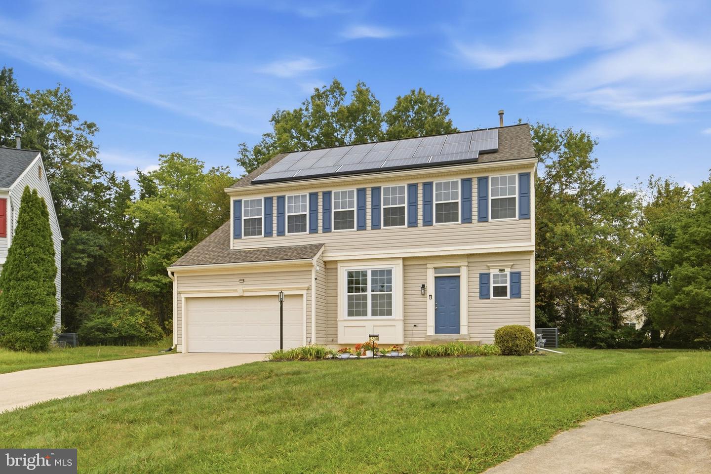2500 Dowitcher Ct Property Photo 3