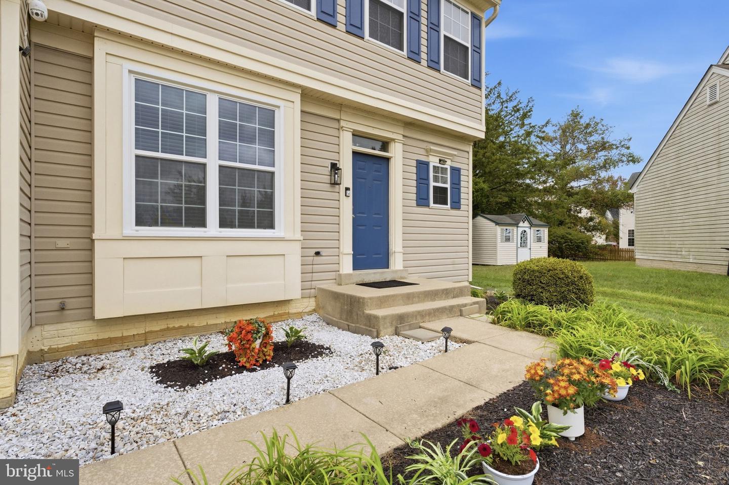2500 Dowitcher Ct Property Photo 4