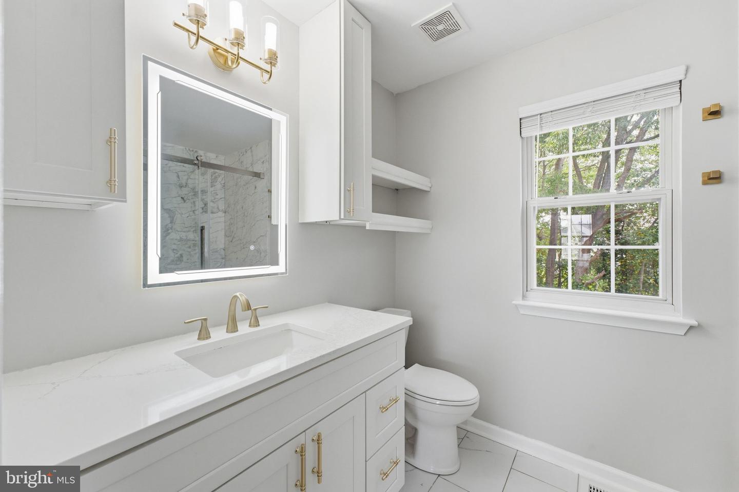 2500 Dowitcher Ct Property Photo 33