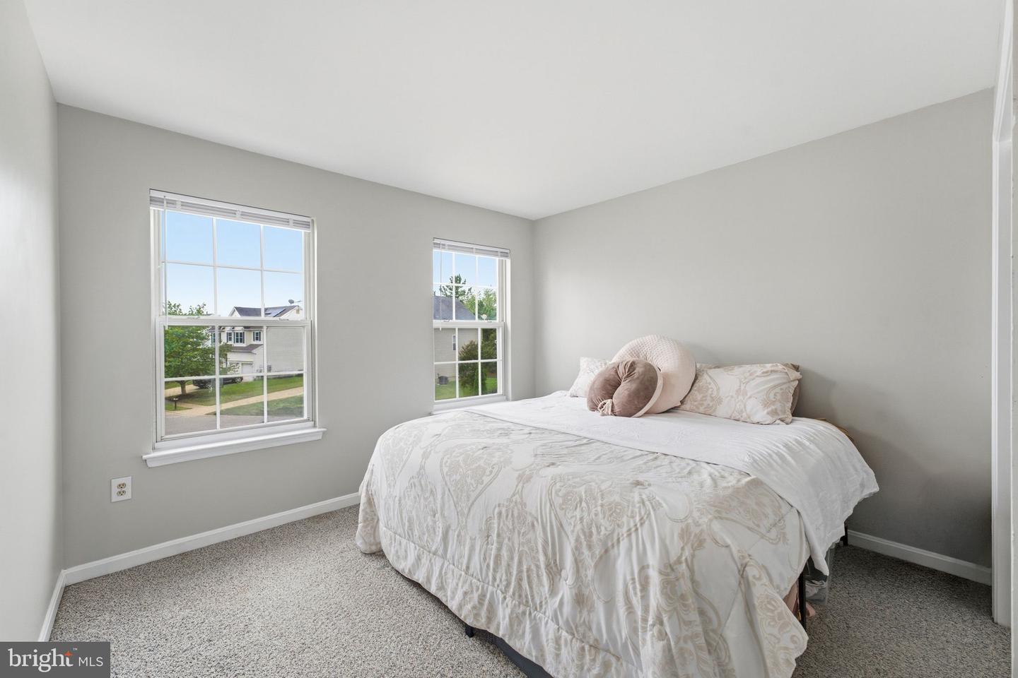 2500 Dowitcher Ct Property Photo 38