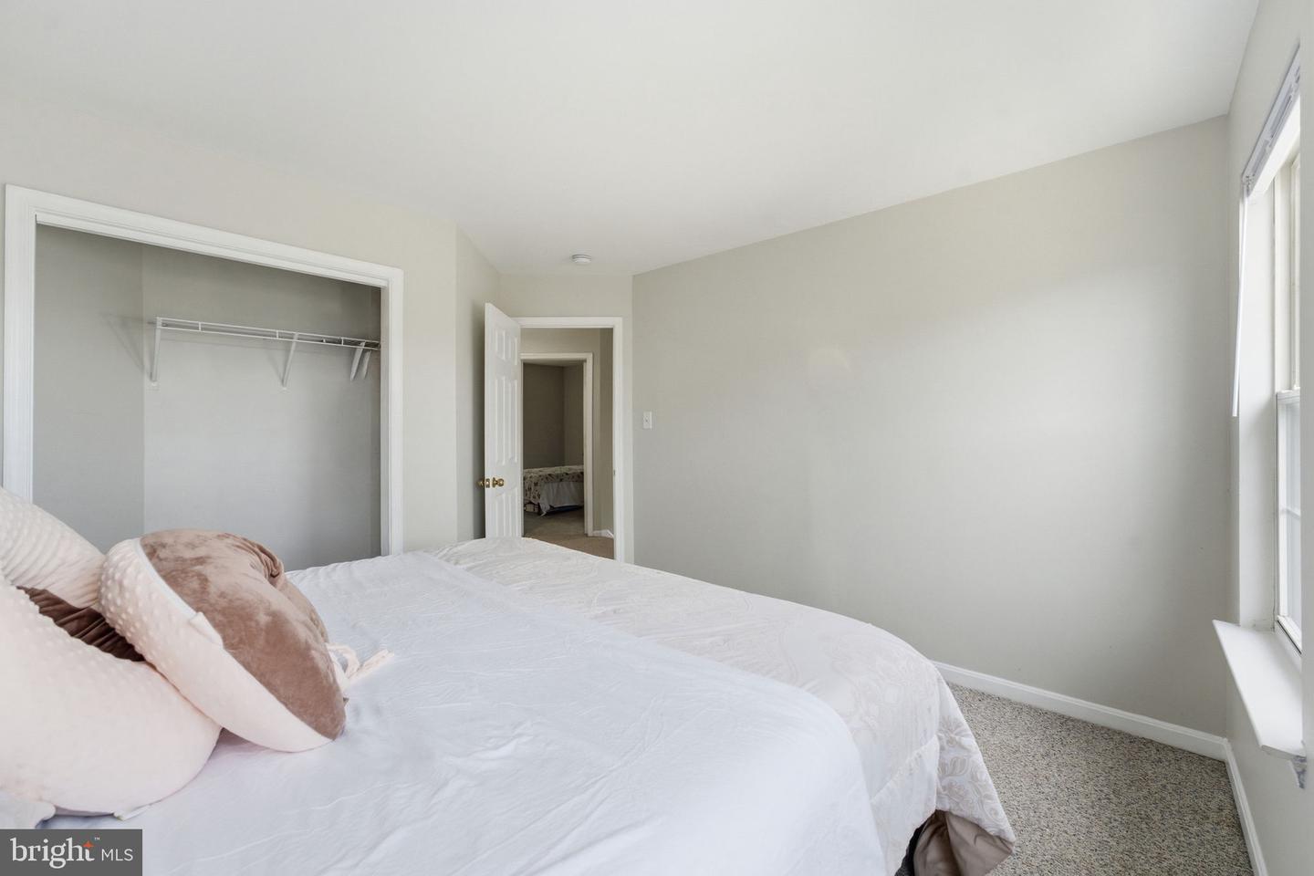 2500 Dowitcher Ct Property Photo 40
