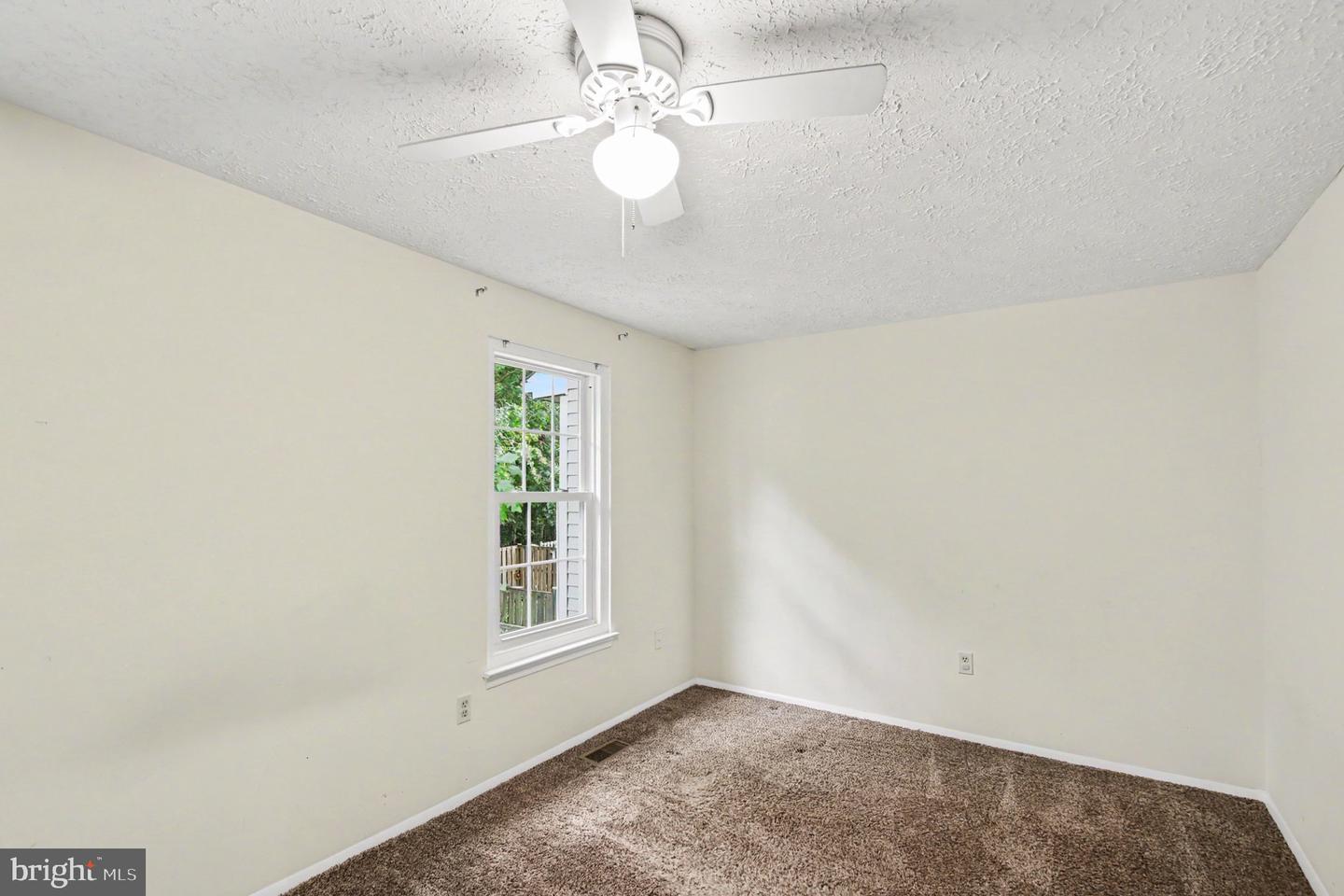 42 Teal Ct Property Photo 24