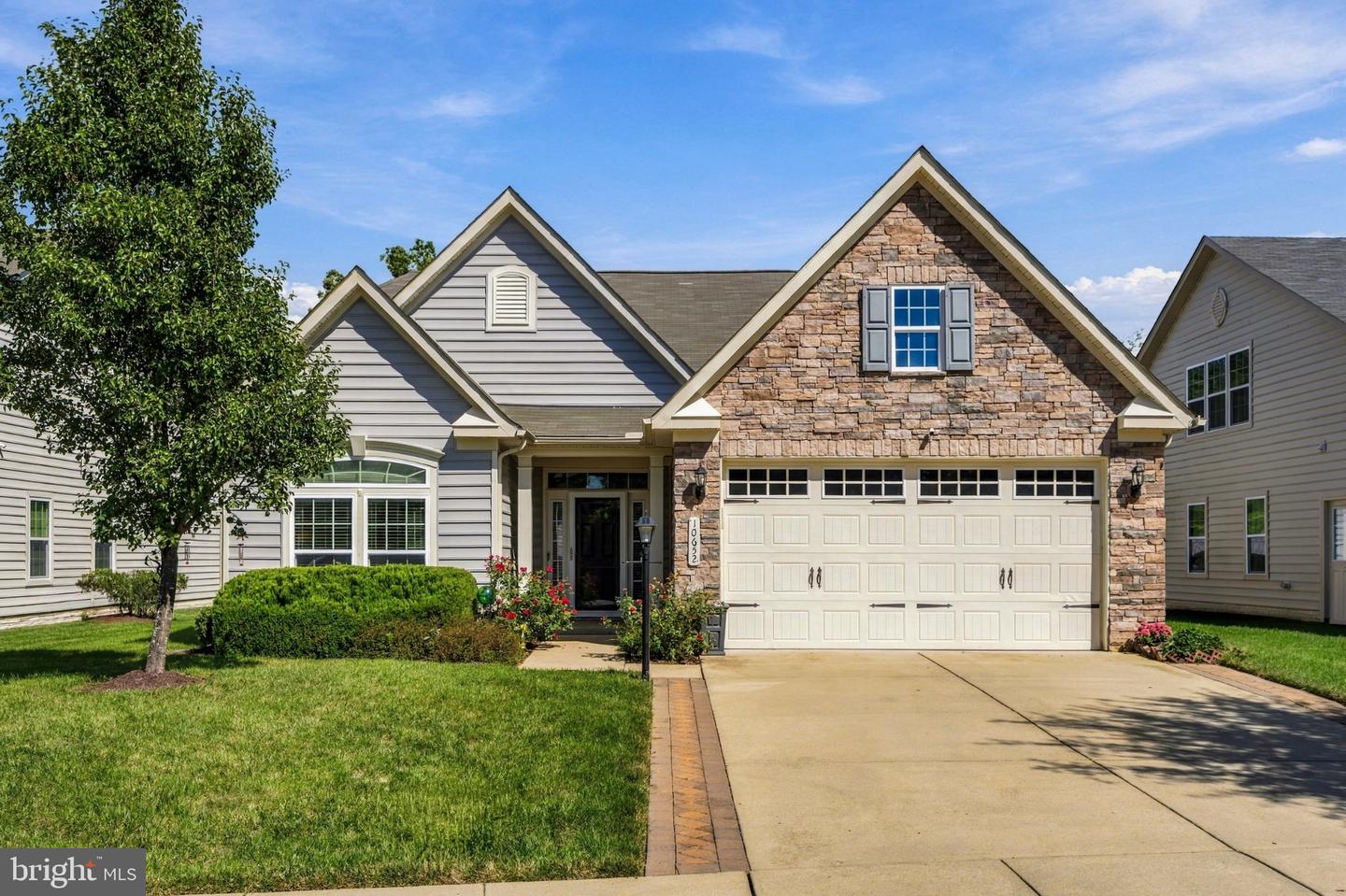 10652 Shadow Park Ct Property Photo 2