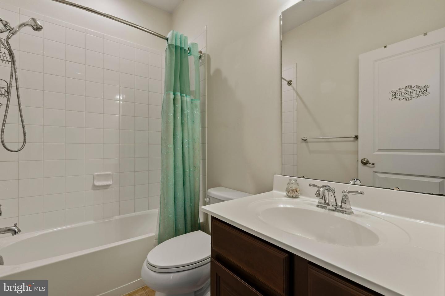 10652 Shadow Park Ct Property Photo 15