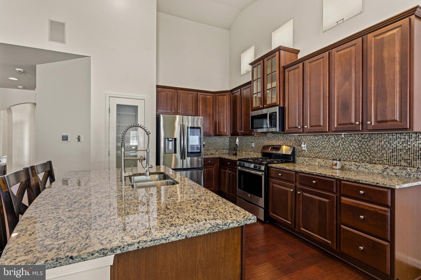 10652 Shadow Park Ct Property Photo 22