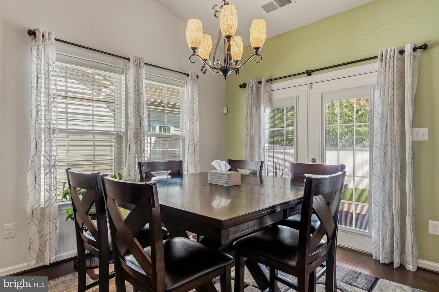 10652 Shadow Park Ct Property Photo 24