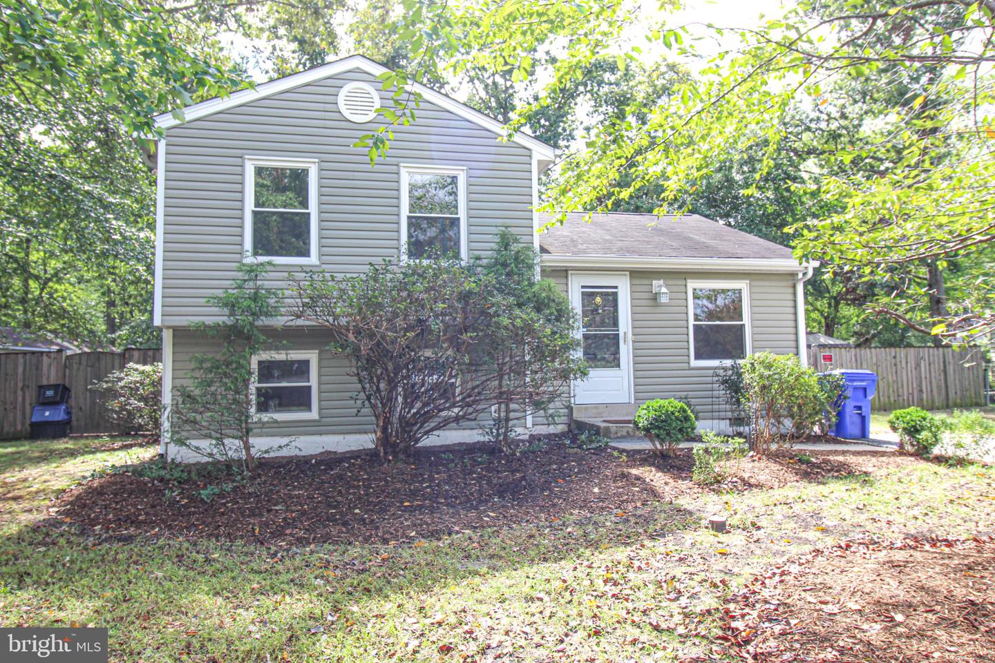 1036 DARTMOUTH RD Property Photo 1