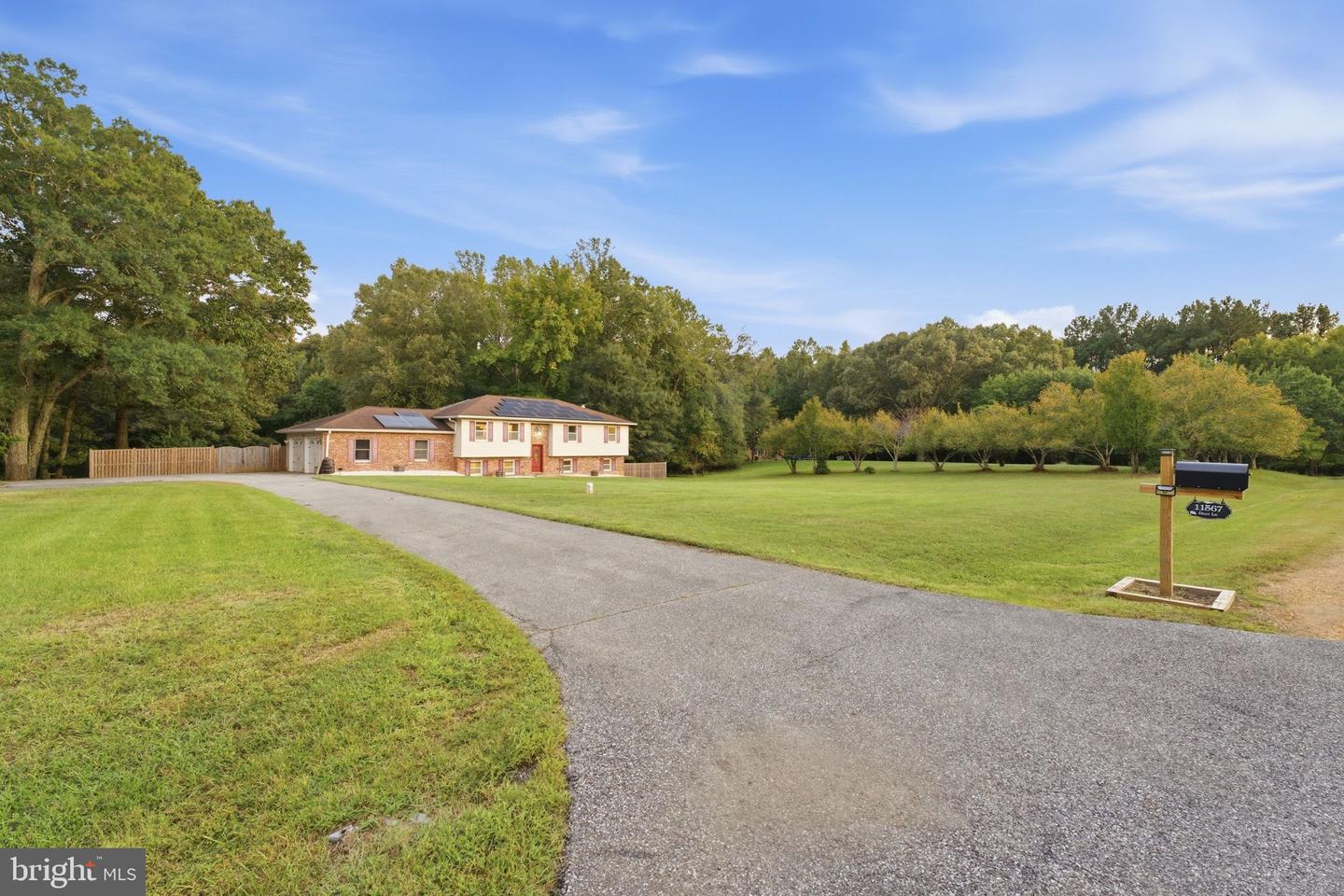 11567 Deer Ln Property Photo 7