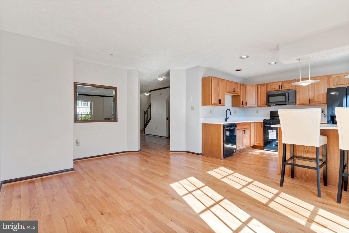 5007 Doctorfish Ct Property Photo 7