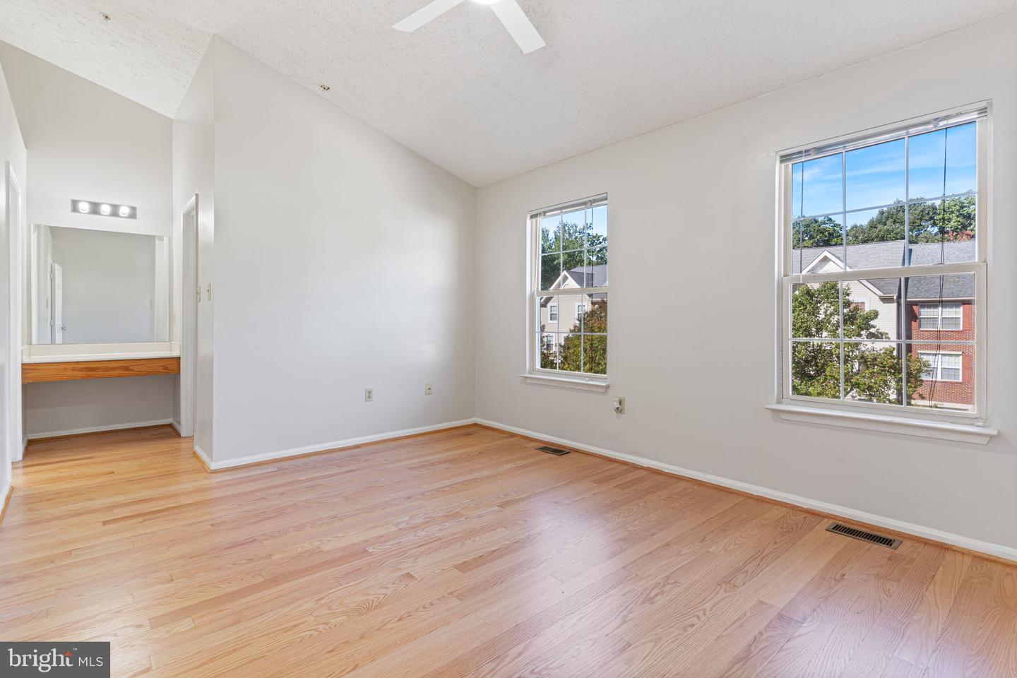 5007 Doctorfish Ct Property Photo 15