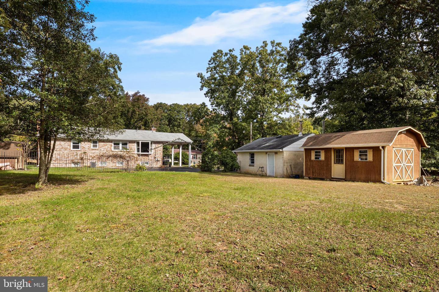 3662 Woodley Rd Property Photo 40