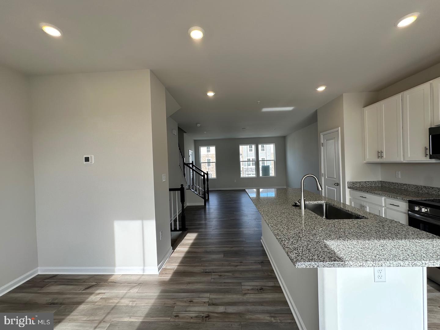 10519 Cobbler Pl Property Photo 6
