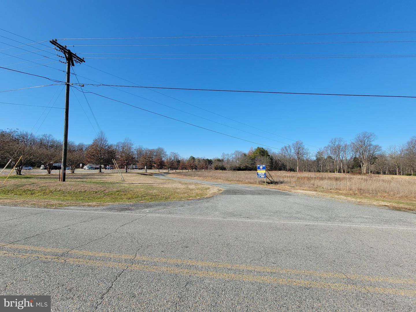 8916 Double Hills Rd N Property Photo 12