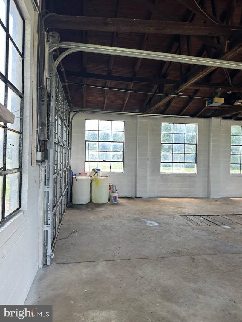 28035 Possum Hill Rd Property Photo 10