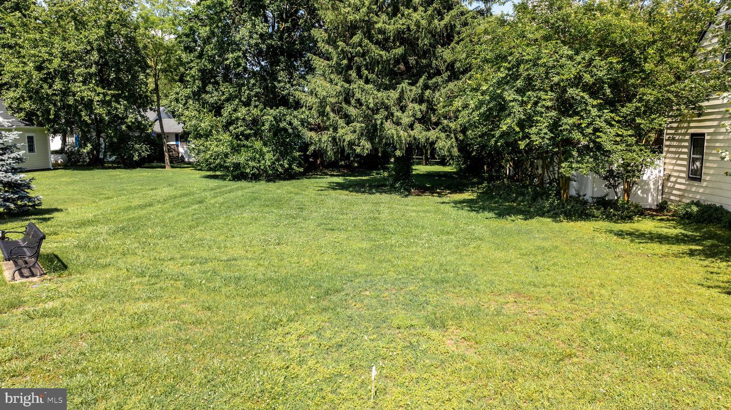 6 Central Ave Property Photo 2