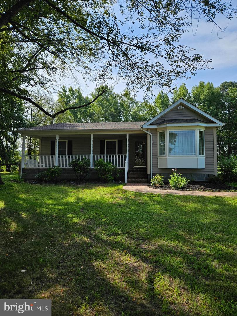 25513 Hill Rd Property Photo 1