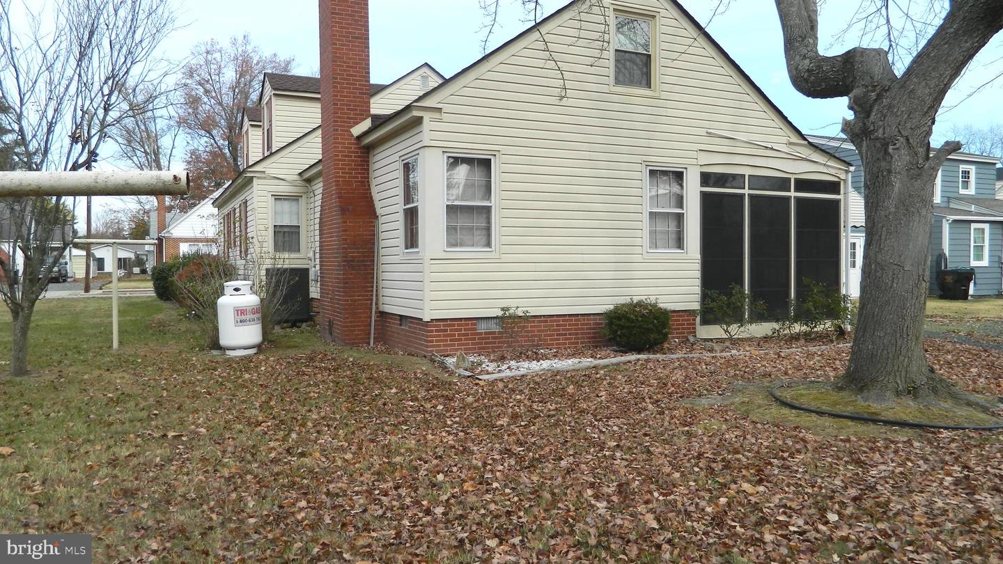 312 Central Ave Property Photo 5