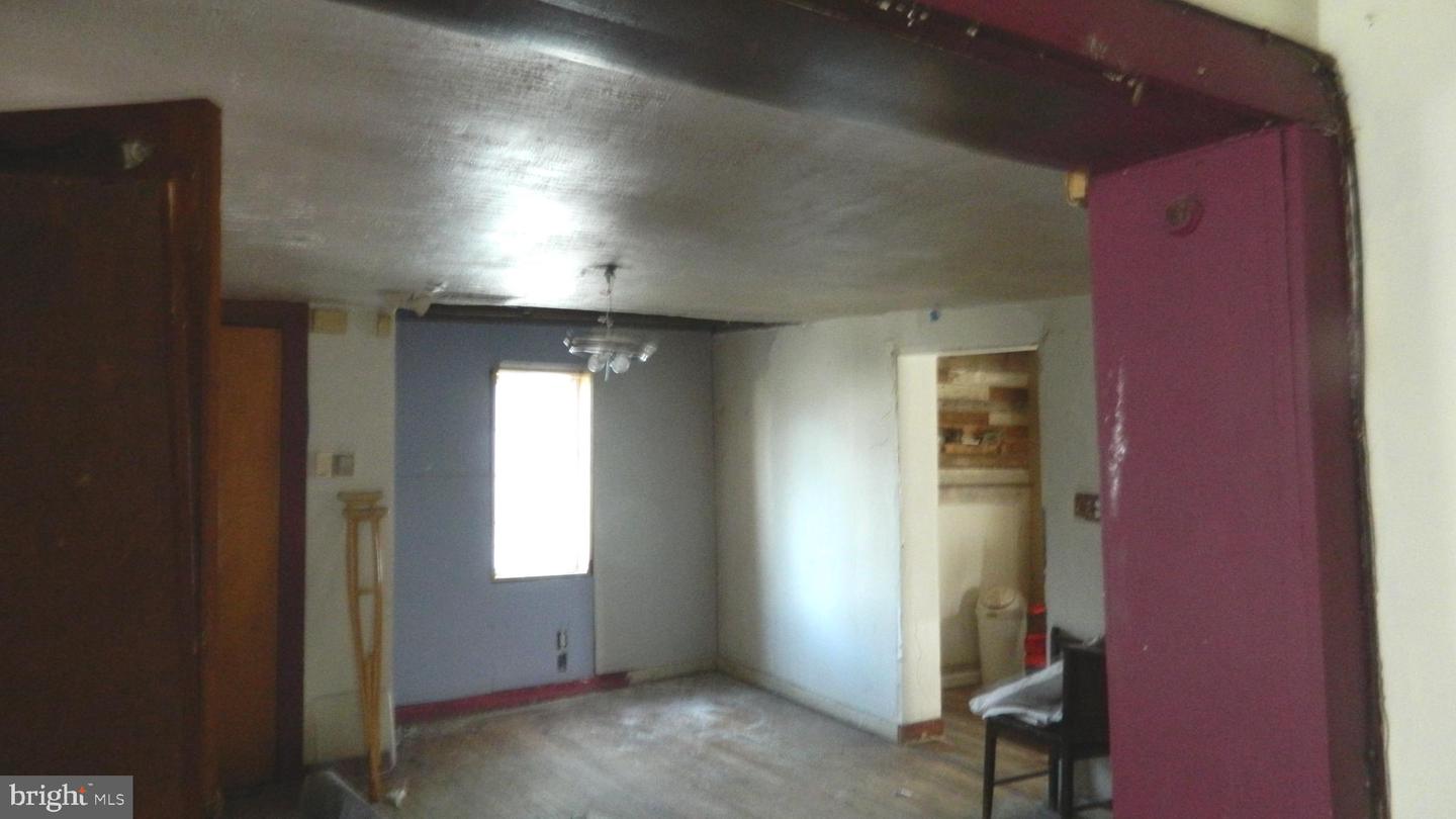 501 Lincoln St Property Photo 8