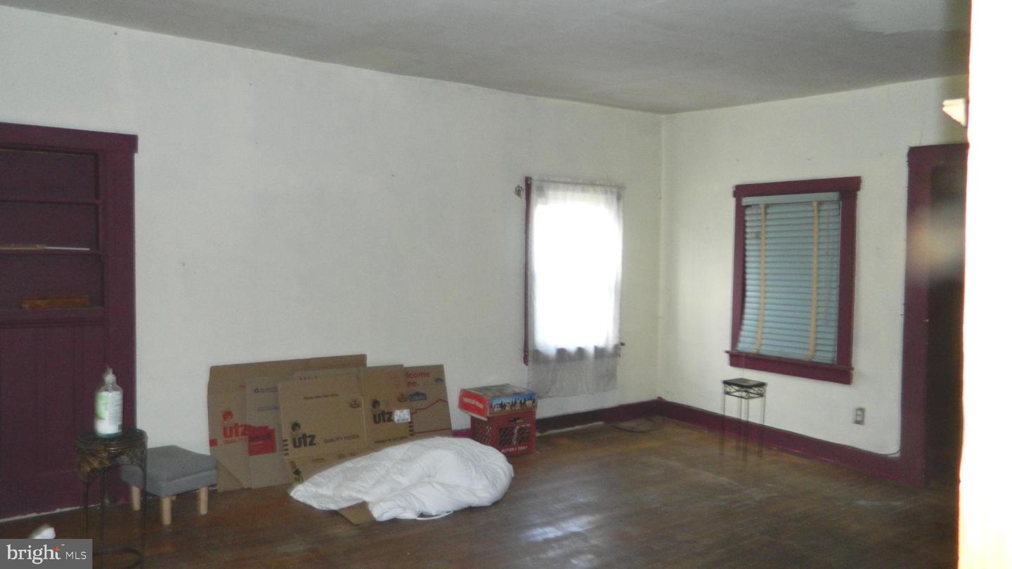 501 Lincoln St Property Photo 10