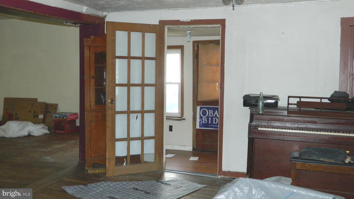 501 Lincoln St Property Photo 14