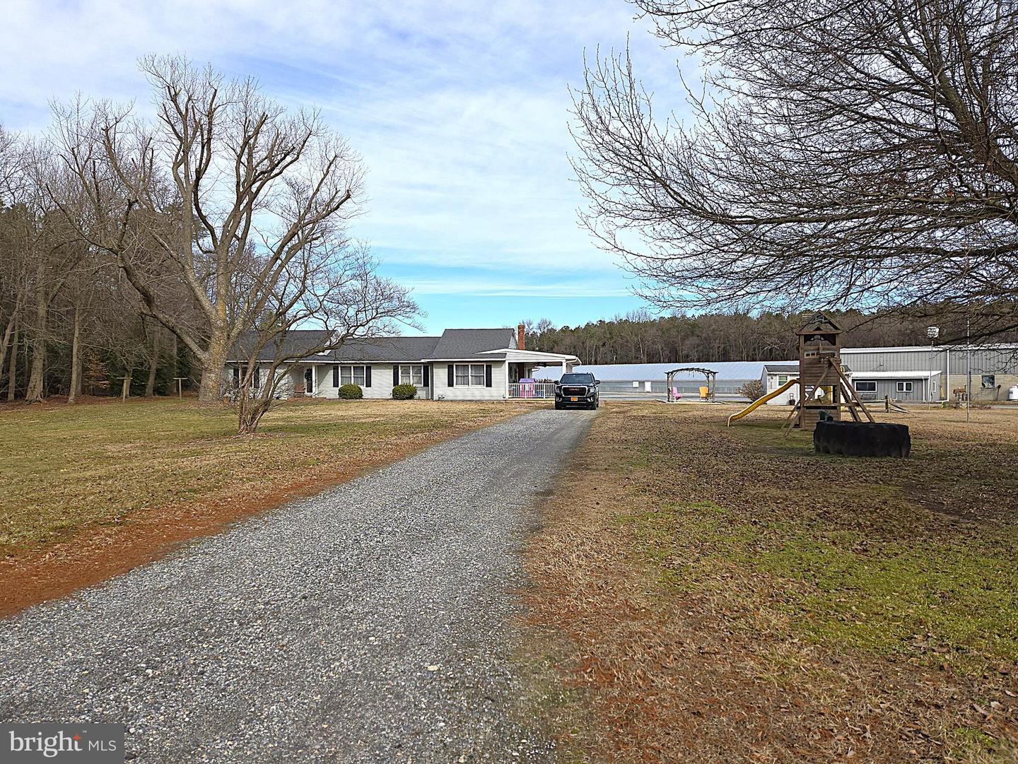 21498 Dover Bridge Rd Property Photo