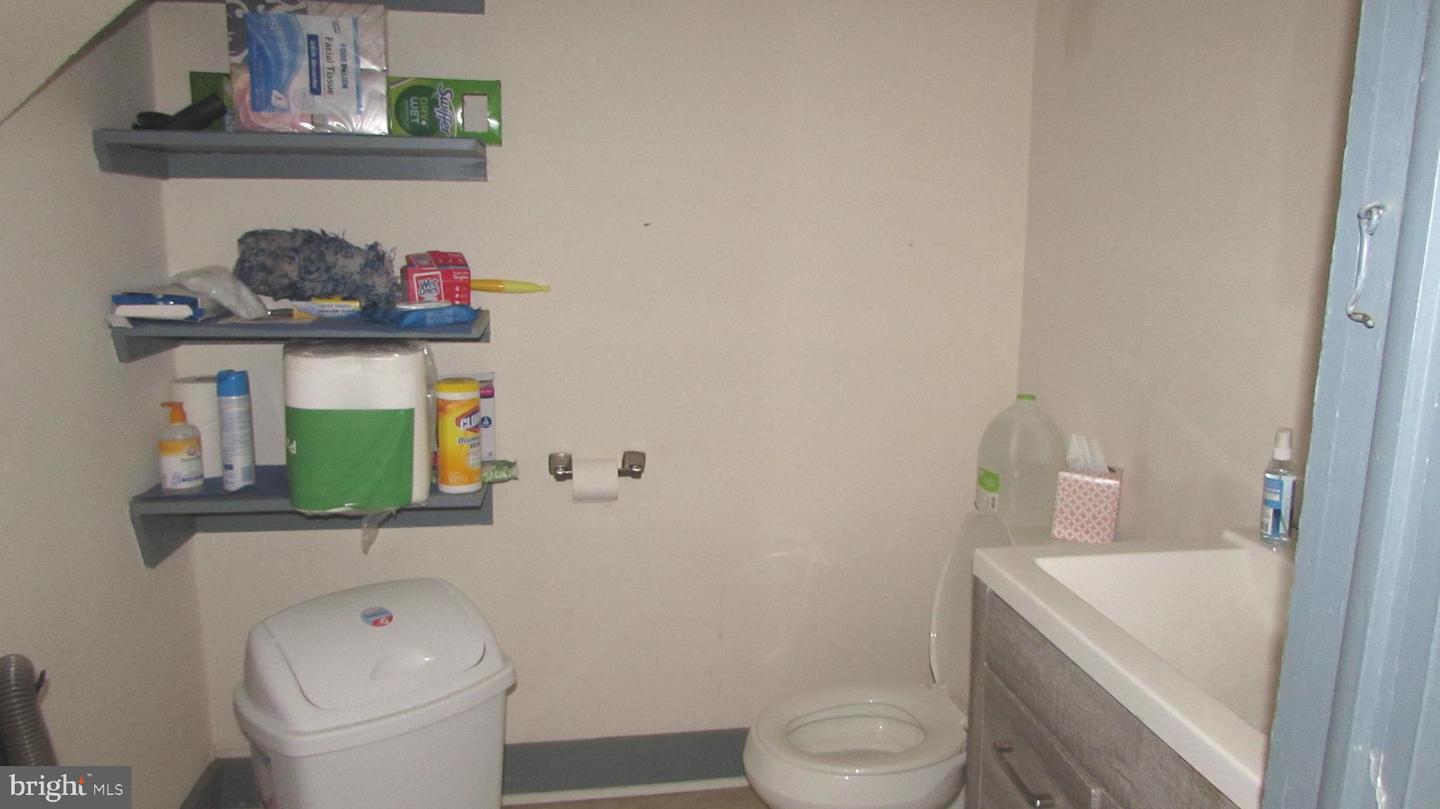 8 N 2nd St Property Photo 9