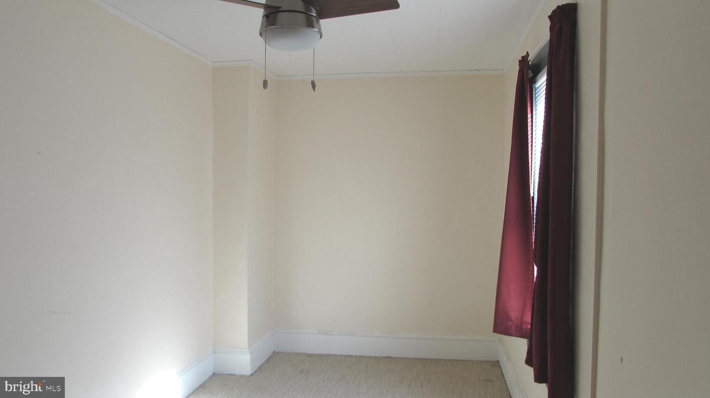 8 N 2nd St Property Photo 13