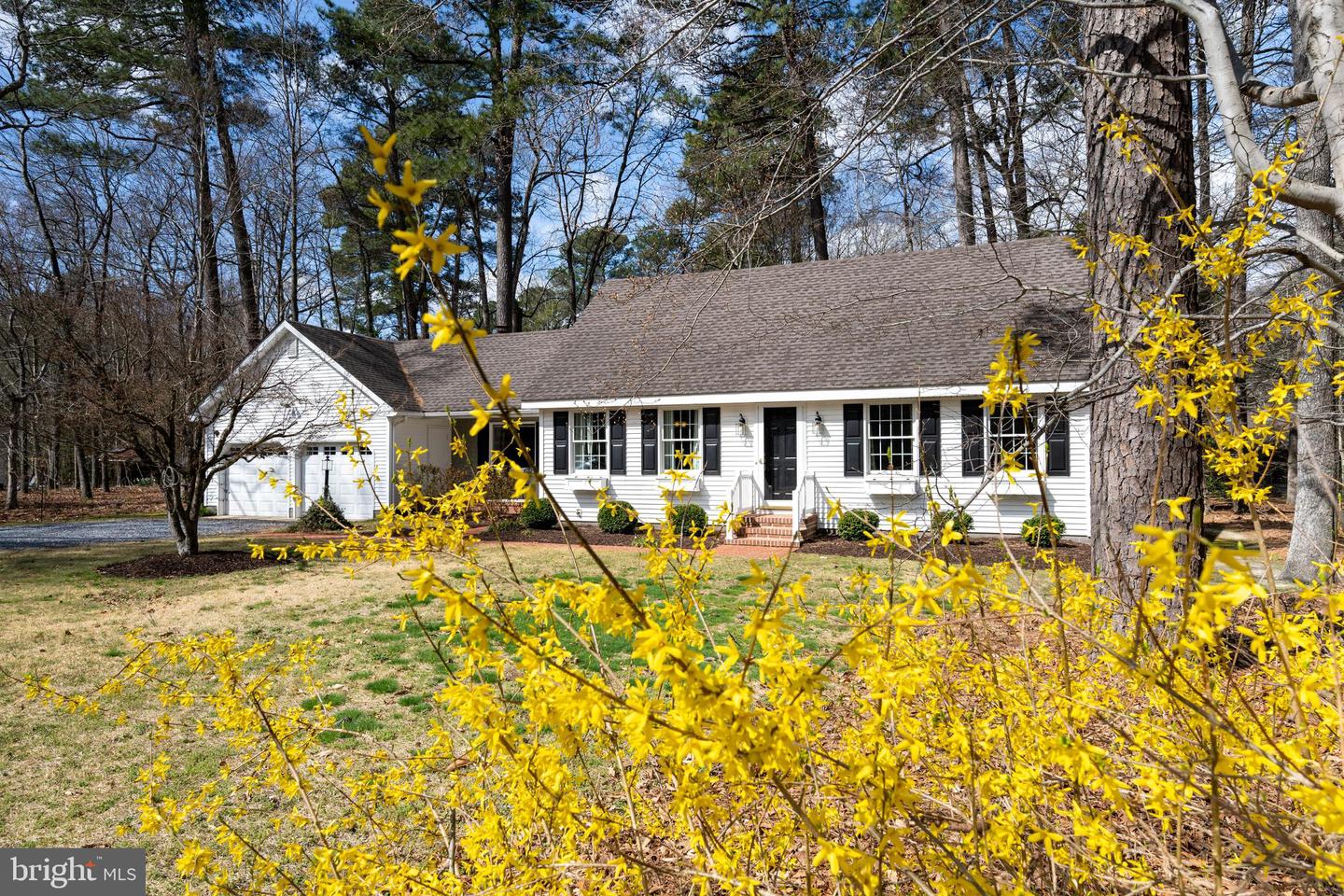 24706 Pealiquor Rd Property Photo