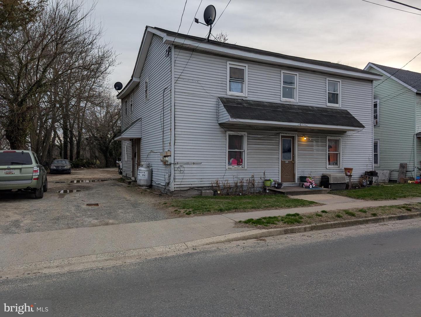605 W Sunset Ave Property Photo