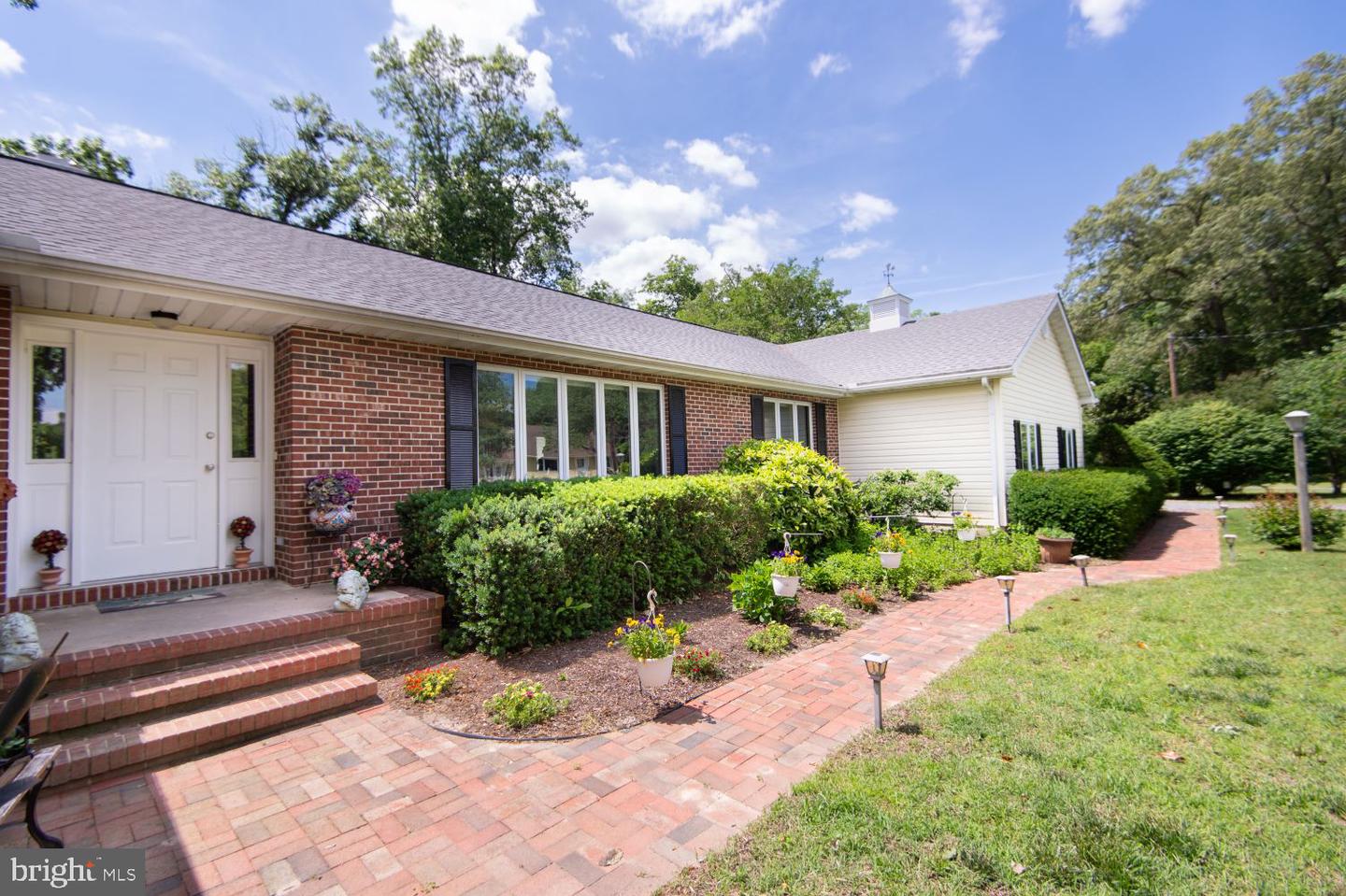 25129 ADAMS LANDING RD