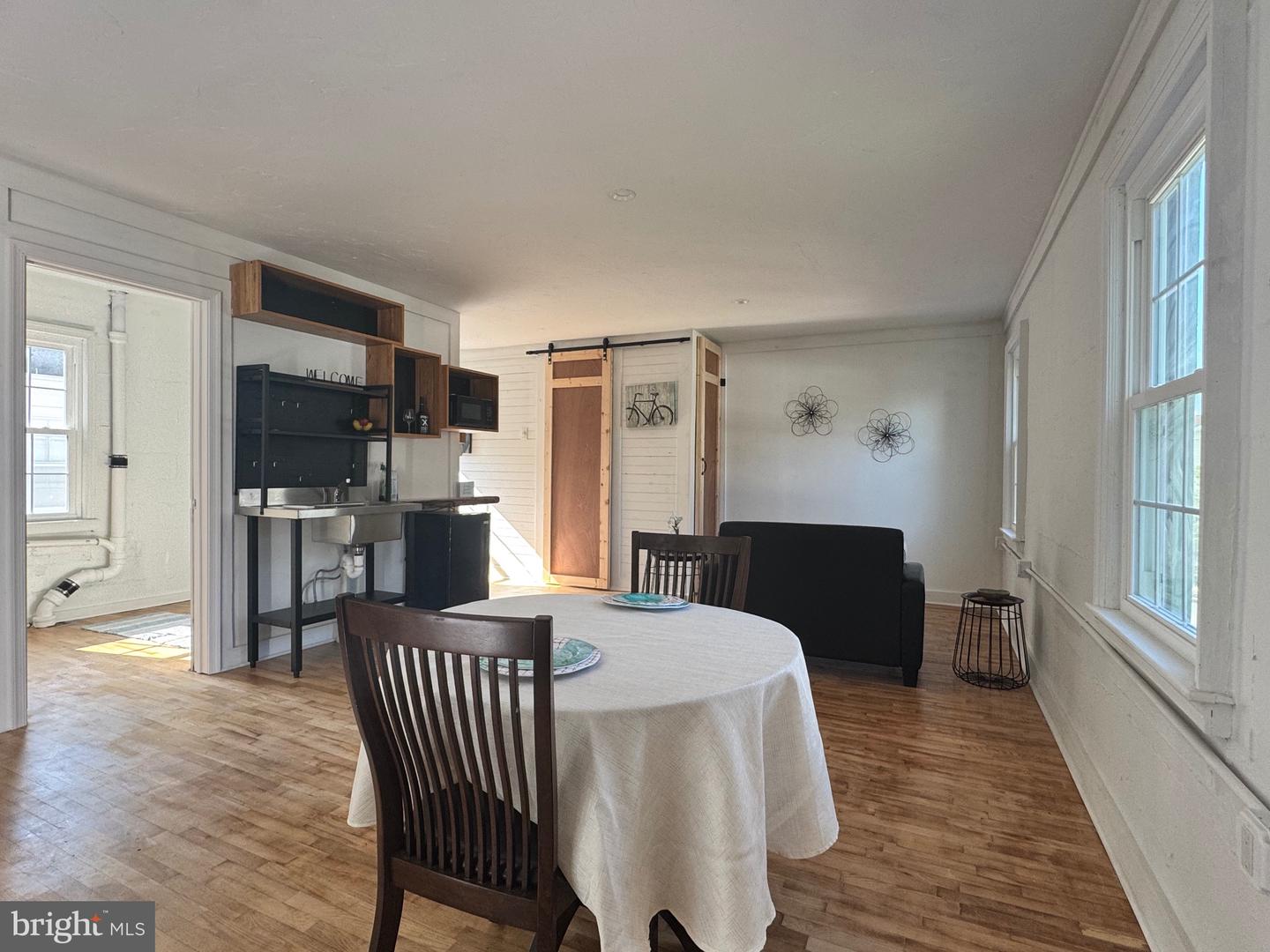403 Market Property Photo 12