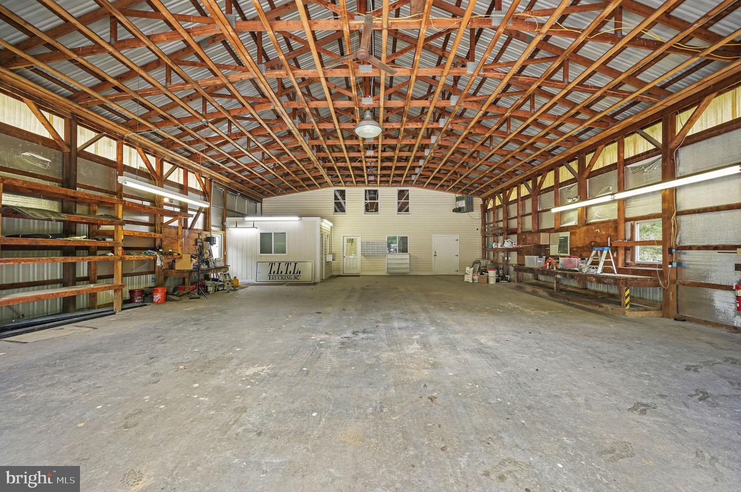 11142 Log Cabin Rd Property Photo 6
