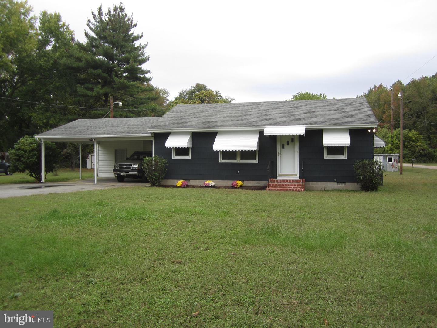 26606 Idlewild Rd Property Photo 4