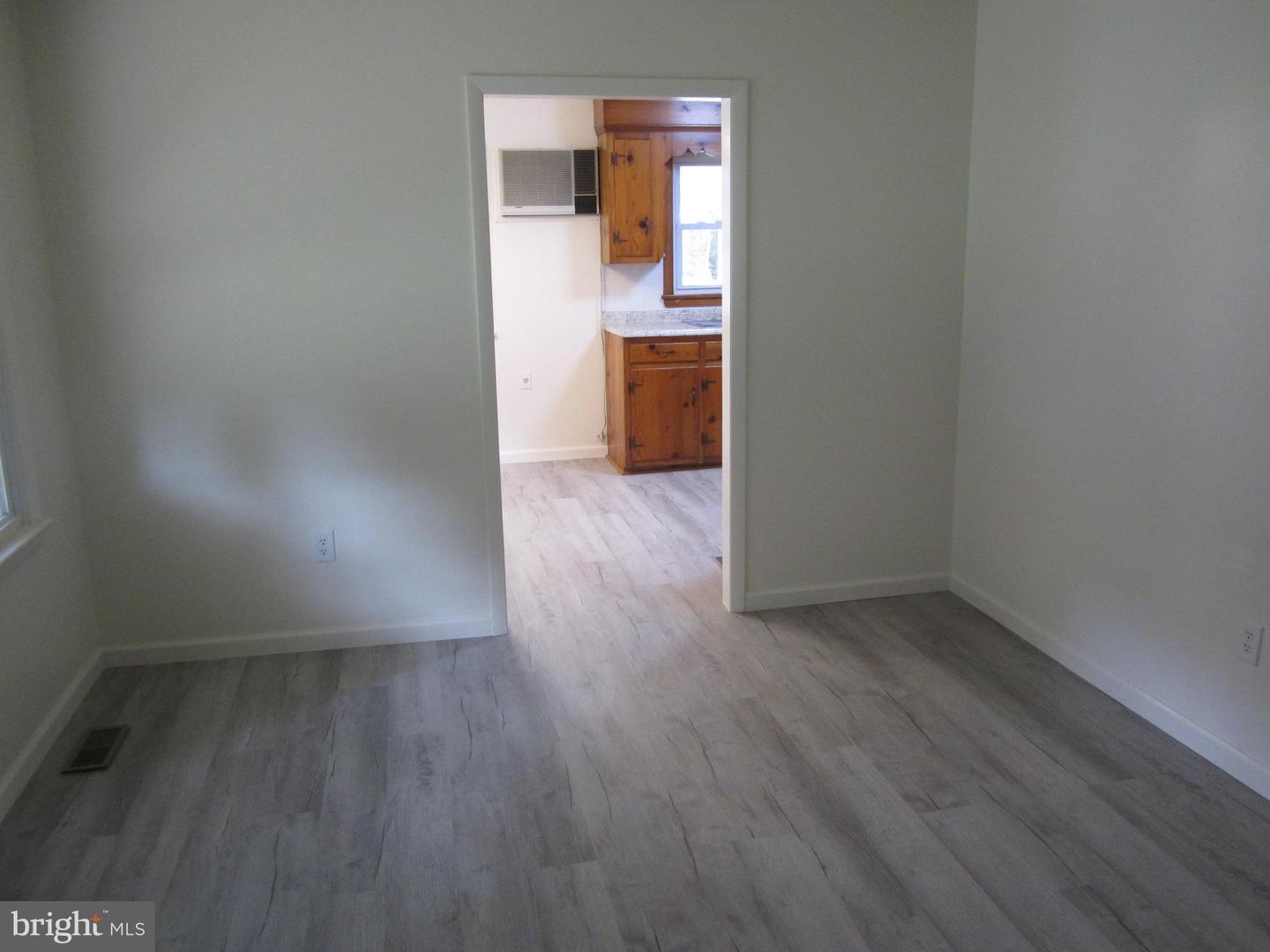 26606 Idlewild Rd Property Photo 21