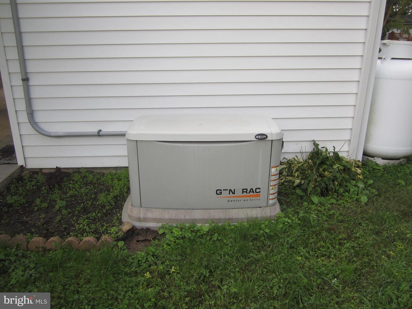 26606 Idlewild Rd Property Photo 24