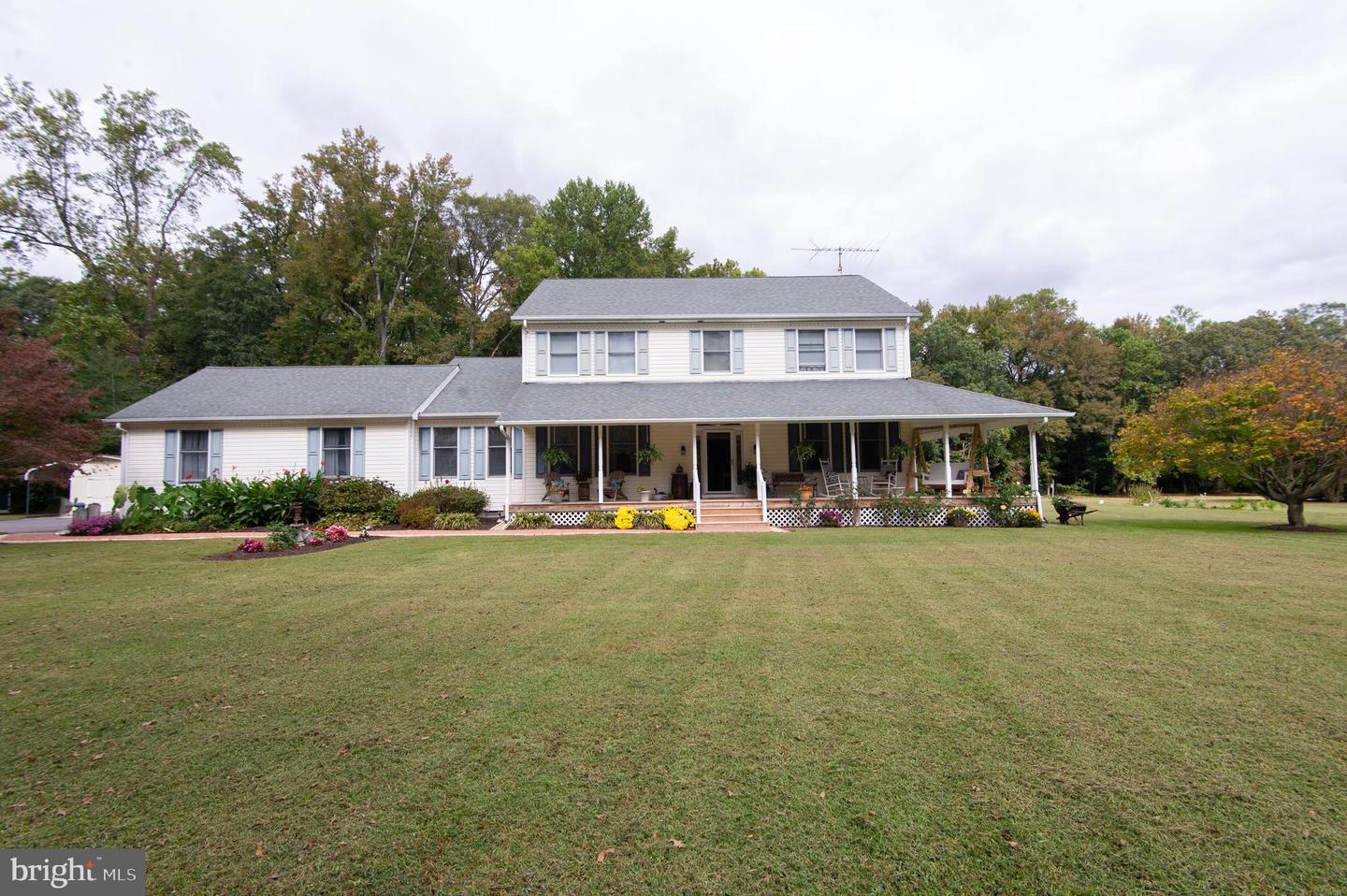 24276 Asbury Dr Property Photo 7