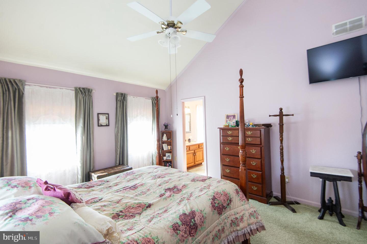 24276 Asbury Dr Property Photo 27