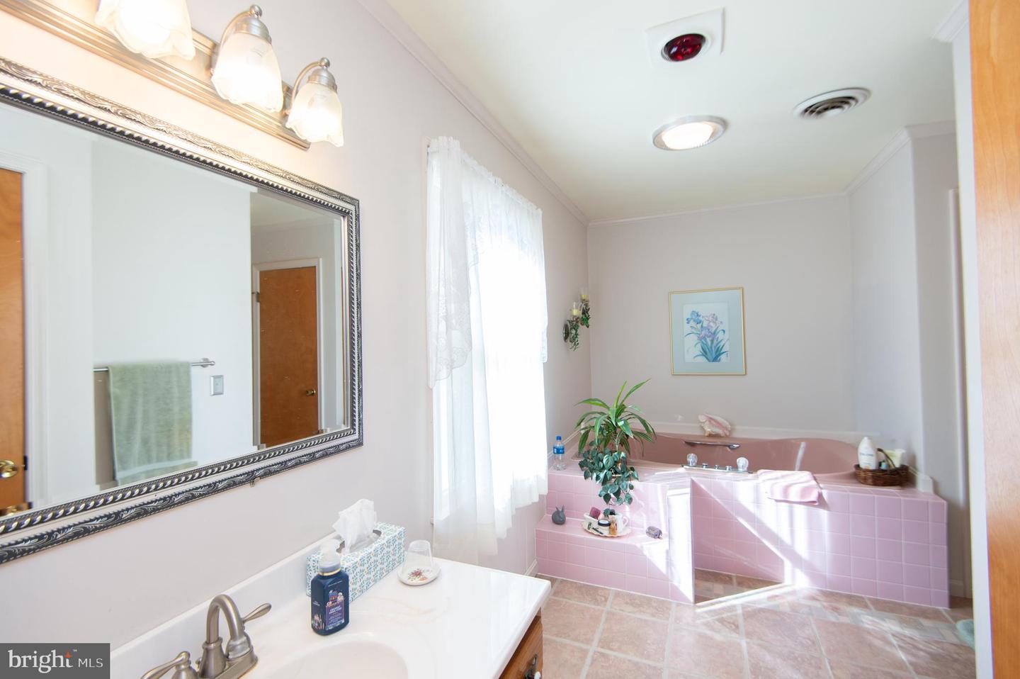 24276 Asbury Dr Property Photo 28