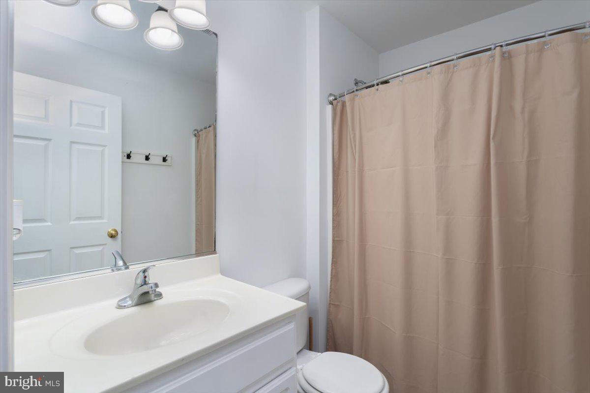 1204 Blue Heron Dr Property Photo 6