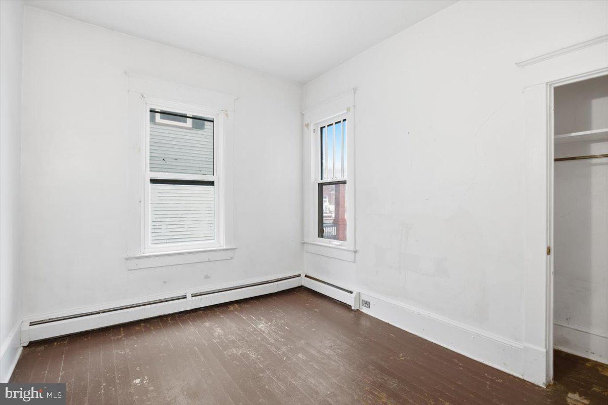 207 W Sunset Ave W Property Photo 9