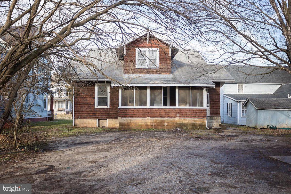 207 W Sunset Ave W Property Photo 16