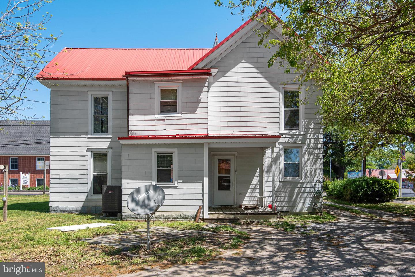 156 Main St Property Photo 15