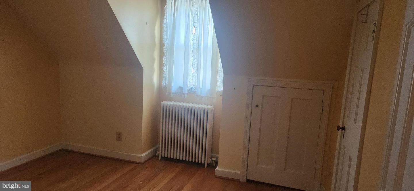 200 S. 2nd Property Photo 14