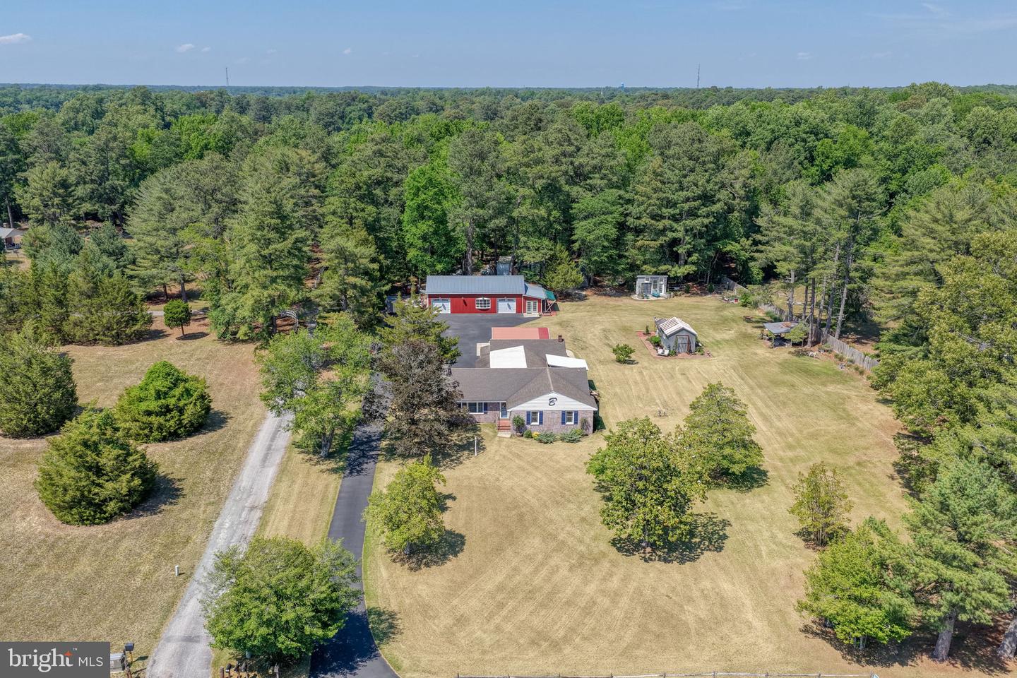 132 Deep Shore Rd Property Photo 1