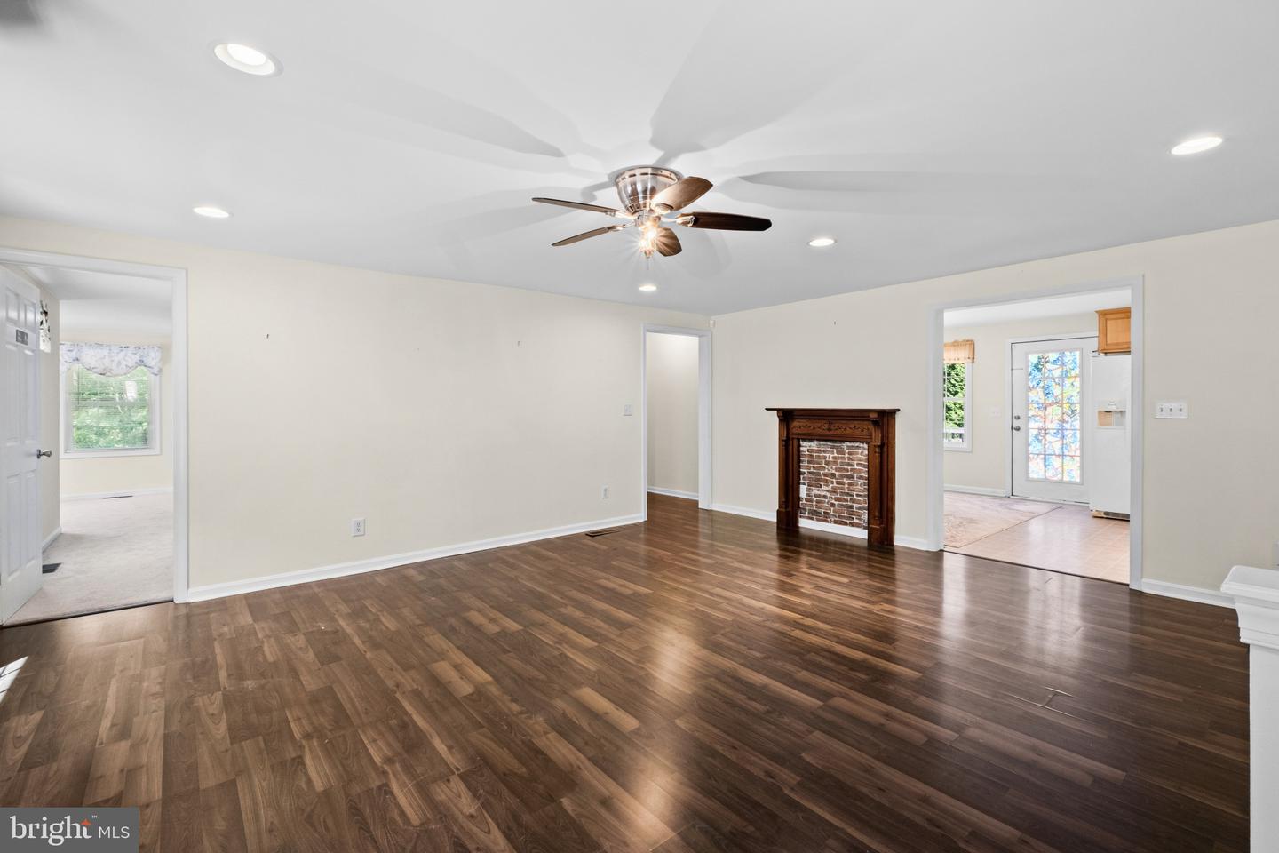 23116 Gilpin Point Rd Property Photo 5