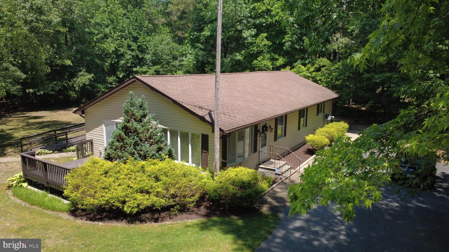 28440 Bloomery Rd Property Photo 1
