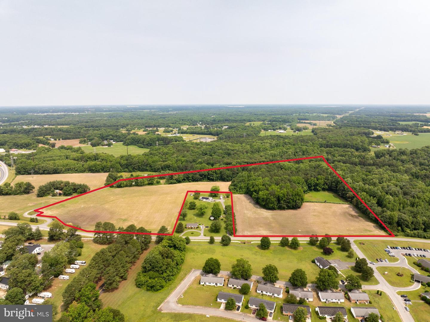 1017 Camp Rd Property Photo 1