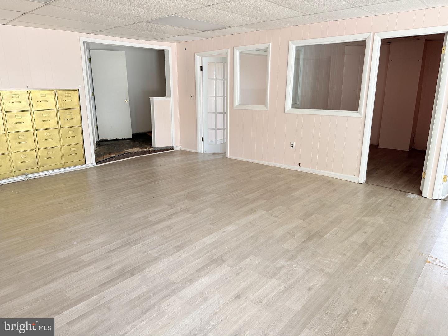 1 Central Ave Property Photo 4