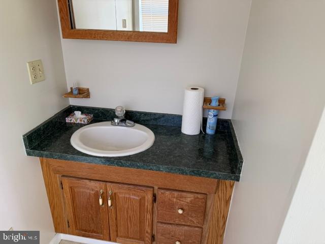 22721 Marsh Creek Rd Property Photo 15